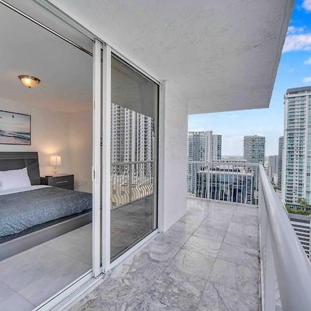 Iconic High Floor 3 Bedrooms In The Heart Of Miami Bagian luar foto