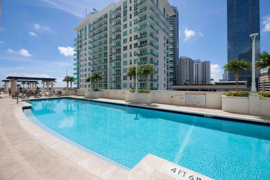 Iconic High Floor 3 Bedrooms In The Heart Of Miami Bagian luar foto
